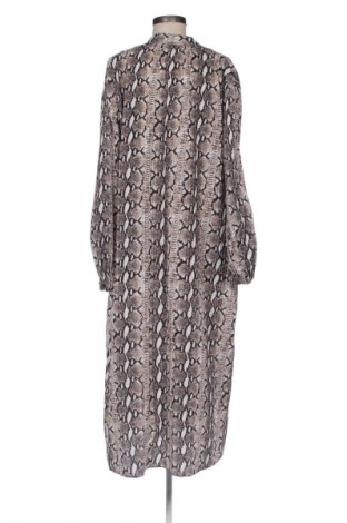 Рокля Unbranded, Размер XXL, Цвят Многоцветен, Цена 39,00 лв.