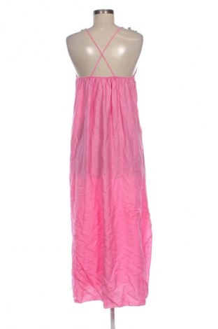 Рокля Unbranded, Размер M, Цвят Розов, Цена 39,10 лв.