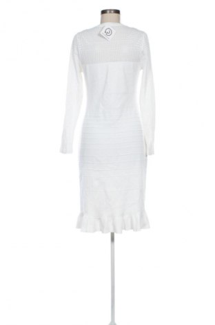 Рокля Unbranded, Размер XL, Цвят Бял, Цена 39,00 лв.