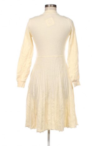 Kleid Unbranded, Größe S, Farbe Ecru, Preis € 14,99