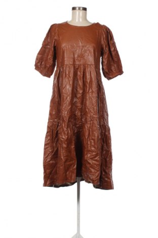 Ruha Unbranded, Méret M, Szín Barna, Ár 5 879 Ft