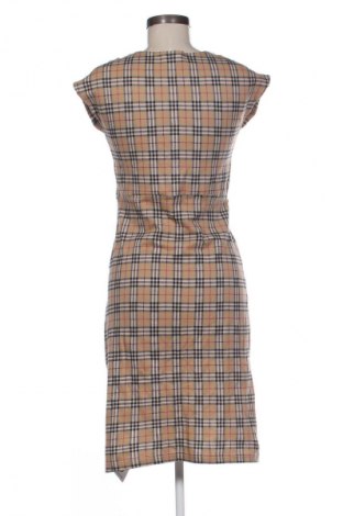 Kleid Unbranded, Größe M, Farbe Mehrfarbig, Preis 20,02 €