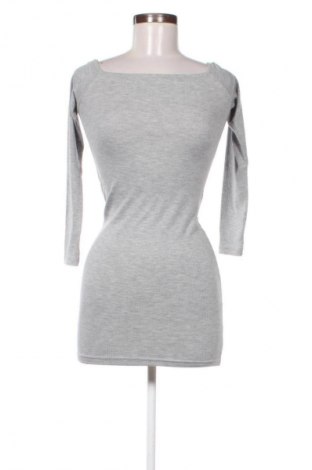 Рокля Unbranded, Размер S, Цвят Сив, Цена 39,10 лв.