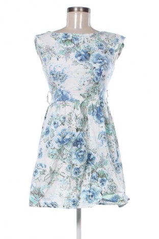 Рокля Unbranded, Размер M, Цвят Многоцветен, Цена 39,14 лв.