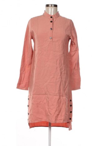 Ruha Unbranded, Méret M, Szín Piros, Ár 4 569 Ft