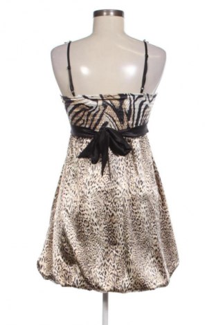 Kleid Unbranded, Größe M, Farbe Mehrfarbig, Preis 20,00 €