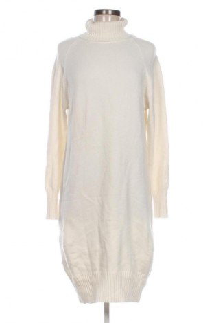 Ruha Unbranded, Méret M, Szín Fehér, Ár 5 179 Ft