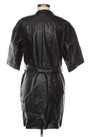 Ruha VILA, Méret M, Szín Fekete, Ár 2 799 Ft