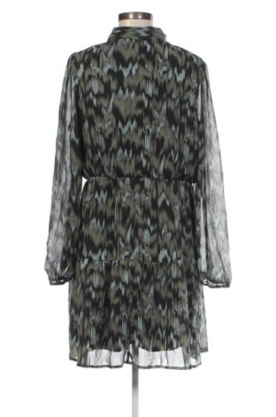 Kleid VILA, Größe XL, Farbe Mehrfarbig, Preis 10,99 €