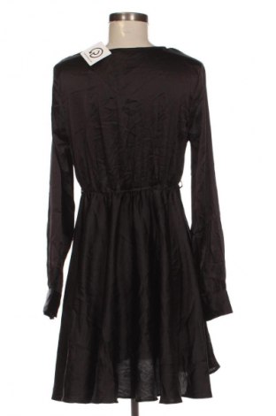 Šaty  Vero Moda, Velikost S, Barva Černá, Cena  169,00 Kč