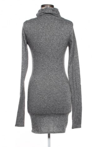 Рокля Via Delle Rose, Размер XS, Цвят Сив, Цена 221,35 лв.