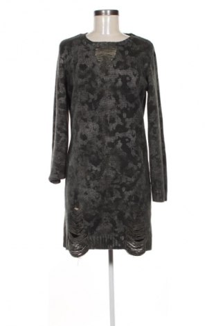 Рокля Wiya, Размер M, Цвят Многоцветен, Цена 48,00 лв.