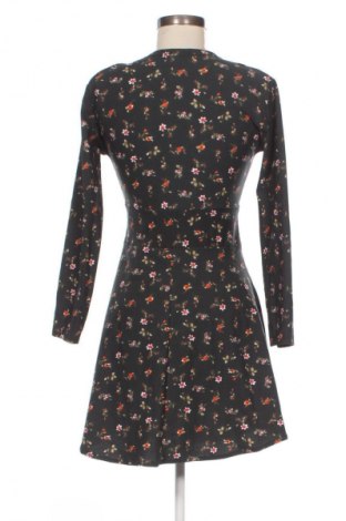 Šaty  XHAN, Veľkosť M, Farba Viacfarebná, Cena  13,95 €