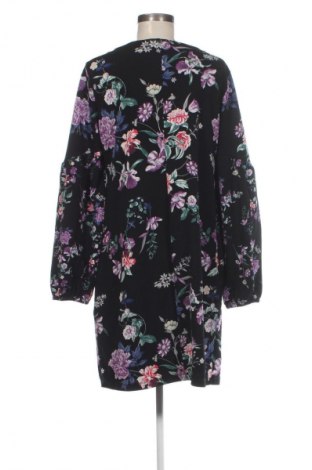 Kleid Yessica, Größe M, Farbe Mehrfarbig, Preis 9,99 €