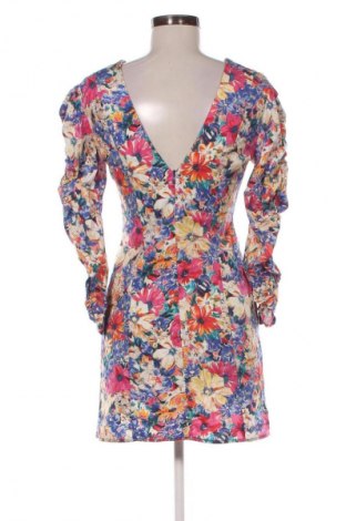 Рокля Zara, Размер M, Цвят Многоцветен, Цена 10,22 €
