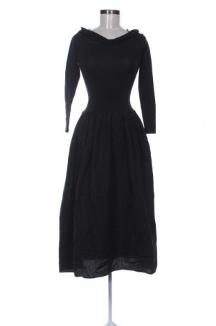 Sukienka Zara, Rozmiar S, Kolor Czarny, Cena 158,99 zł