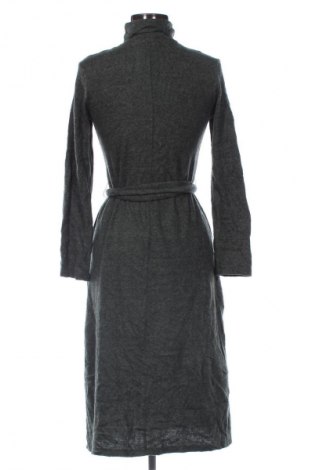 Kleid Zara, Größe S, Farbe Grün, Preis € 23,99