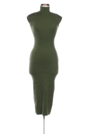 Kleid Zara, Größe S, Farbe Grün, Preis 13,81 €