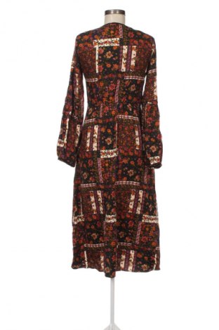 Kleid Zara, Größe S, Farbe Mehrfarbig, Preis 23,99 €