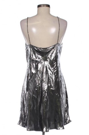 Рокля Zara, Размер M, Цвят Сребрист, Цена 62,00 лв.