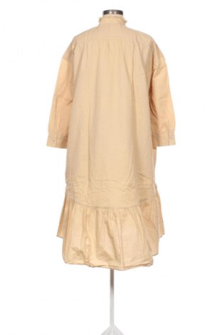 Рокля Zara, Размер S, Цвят Бежов, Цена 26,98 лв.