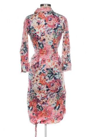 Рокля Zara, Размер XS, Цвят Многоцветен, Цена 34,00 лв.