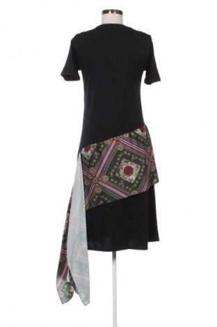 Kleid Zara, Größe M, Farbe Mehrfarbig, Preis € 13,80