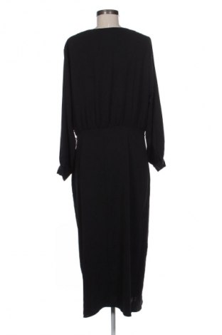 Sukienka Zara, Rozmiar XL, Kolor Czarny, Cena 128,74 zł