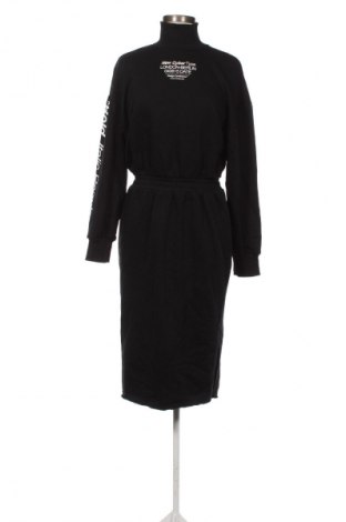 Rochie Zara, Mărime S, Culoare Negru, Preț 87,99 Lei
