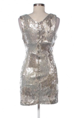 Рокля Zara, Размер S, Цвят Сребрист, Цена 34,00 лв.