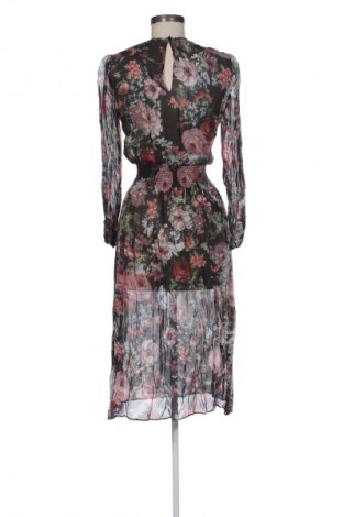 Kleid Zara, Größe S, Farbe Mehrfarbig, Preis € 17,39