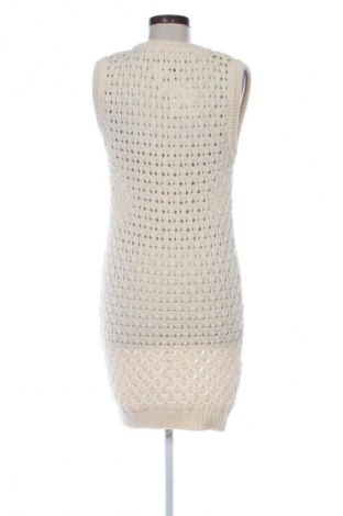 Sukienka Zara, Rozmiar M, Kolor ecru, Cena 142,56 zł