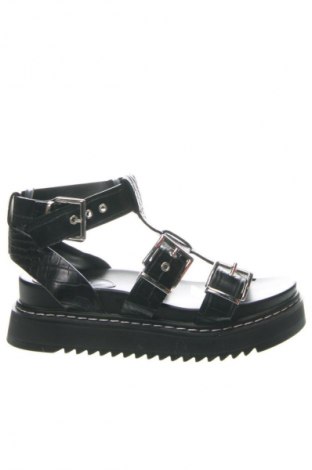 Сандали Bershka, Размер 39, Цвят Черен, Цена 50,90 лв.