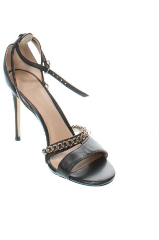 Sandále Guess, Veľkosť 38, Farba Viacfarebná, Cena  103,80 €