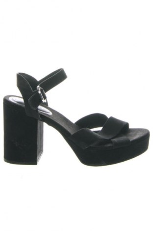 Sandały H&M Divided, Rozmiar 41, Kolor Czarny, Cena 117,24 zł