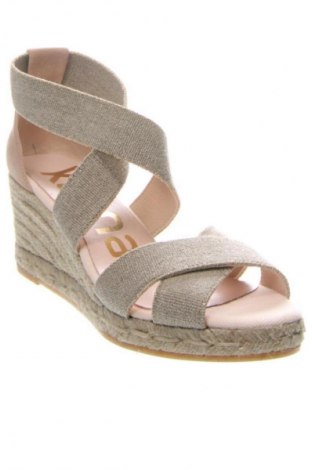 Сандали Kanna, Размер 39, Цвят Многоцветен, Цена 127,99 лв.