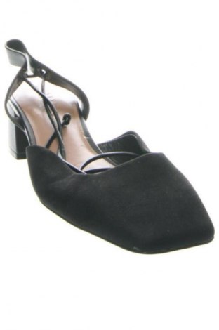 Сандали Next, Размер 42, Цвят Черен, Цена 76,25 лв.