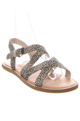 Сандали Toms, Размер 38, Цвят Многоцветен, Цена 127,99 лв.