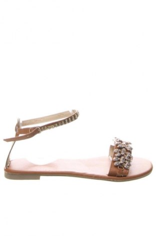 Сандали Unbranded, Размер 41, Цвят Кафяв, Цена 51,03 лв.