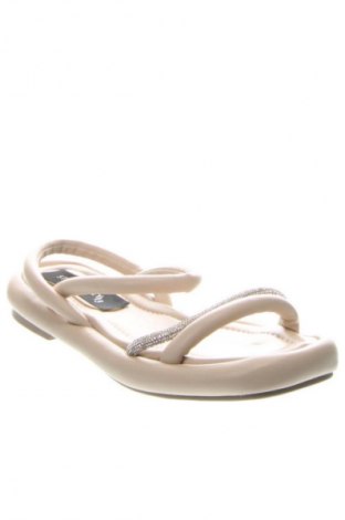 Сандали Unbranded, Размер 39, Цвят Бежов, Цена 45,99 лв.