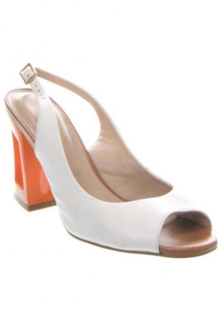 Сандали Unbranded, Размер 38, Цвят Бял, Цена 51,00 лв.