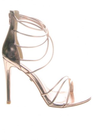 Sandalen United Fashion, Größe 40, Farbe Golden, Preis 31,72 €