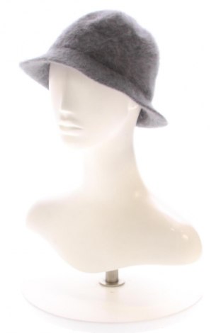 Mütze C&A, Farbe Grau, Preis € 13,99