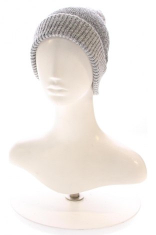 Mütze LC Waikiki, Farbe Grau, Preis € 7,16