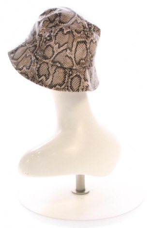 Căciulă Parfois, Culoare Multicolor, Preț 65,99 Lei