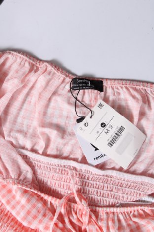 Γυναικεία μπλούζα Bershka, Μέγεθος M, Χρώμα Ρόζ , 98% πολυεστέρας, 2% ελαστάνη, Τιμή 10,05 €