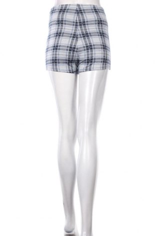 Γυναικείο κοντό παντελόνι Bershka, Μέγεθος S, Χρώμα Μπλέ, 70% πολυεστέρας, 29% βισκόζη, 1% ελαστάνη, Τιμή 12,63 €