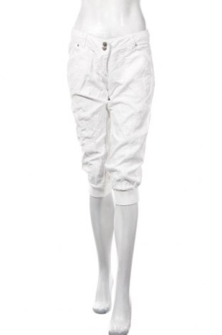 Pantaloni scurți de femei Vero Moda, Mărime M, Culoare Alb, Preț 102,79 Lei
