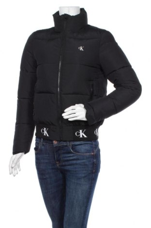 Дамско яке Calvin Klein Jeans, Размер S, Цвят Черен, Полиестер, Цена 314,30 лв.