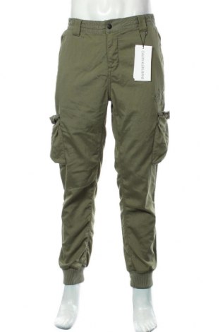 Мъжки панталон Calvin Klein Jeans, Размер M, Цвят Зелен, 96% памук, 4% еластан, Цена 149,40 лв.
